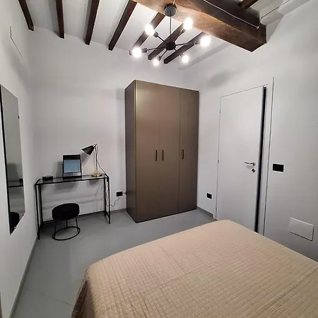 Lägenhet Casa Fioroni Langhe Verduno